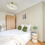 Charming 2-Bedroom 32 M Paris 9E
